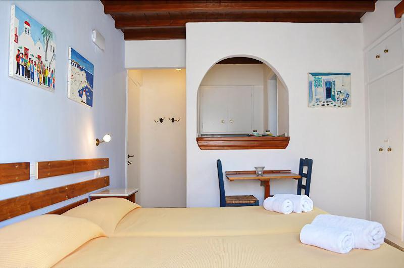 Pinelopi Aparthotel