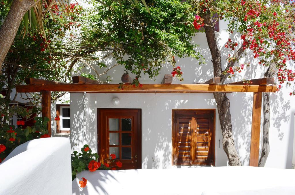 Pinelopi Aparthotel