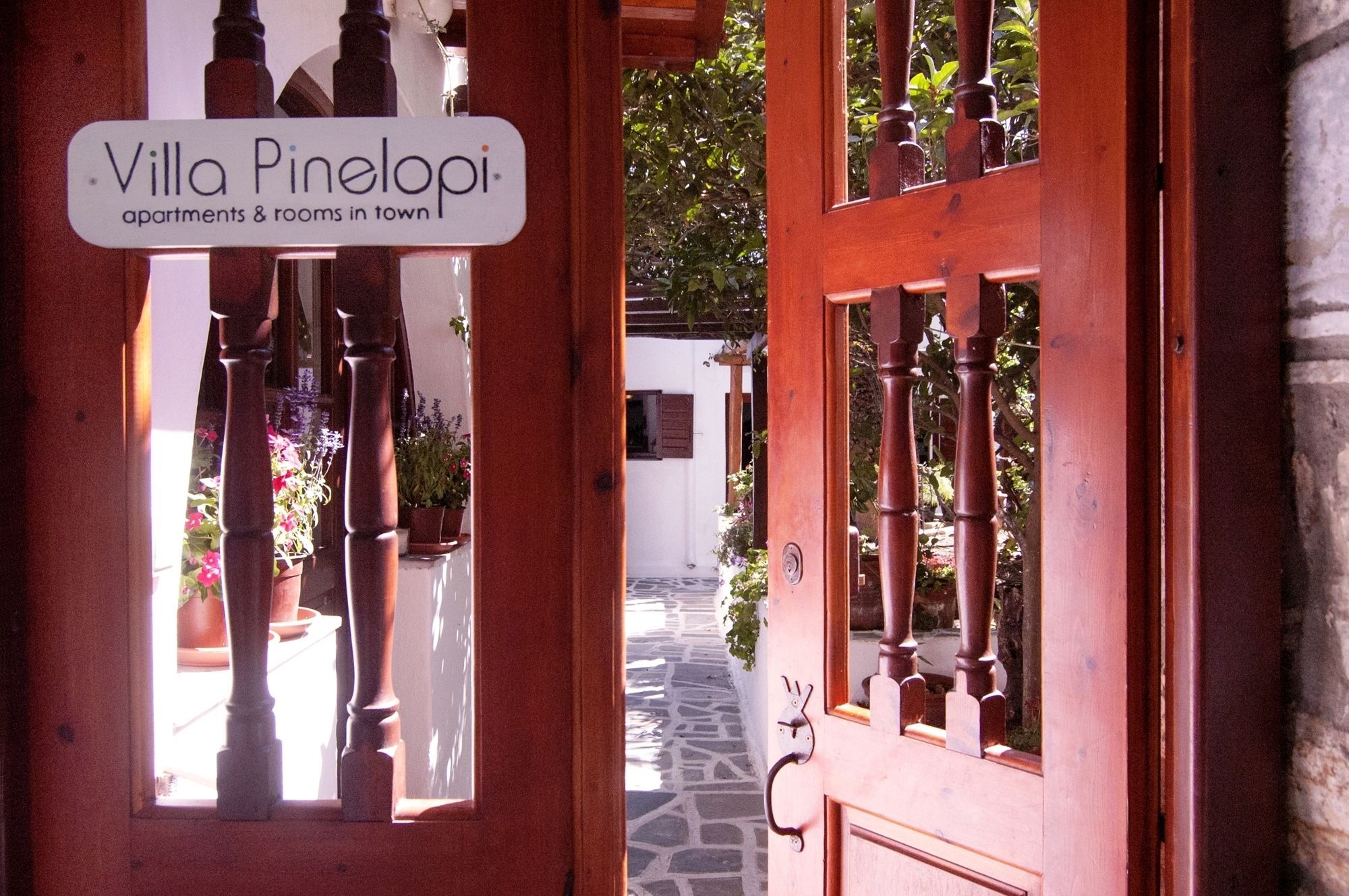 Pinelopi 3*